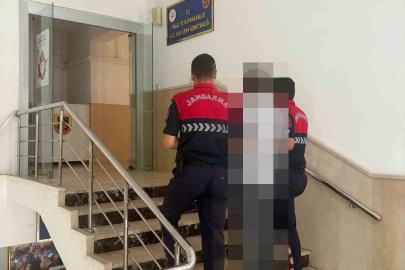Hırsızlık suçundan aranan şahıs yakalandı