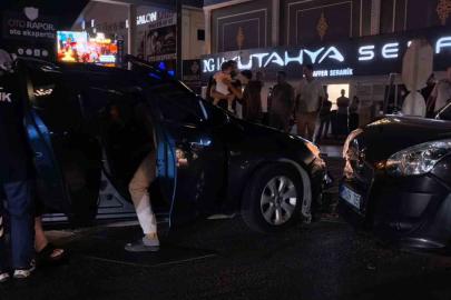 İnegöl’de zincirleme kaza: 5 yaralı