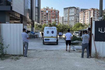 İnşaatın yedinci katında yük asansöründen düşen usta öldü