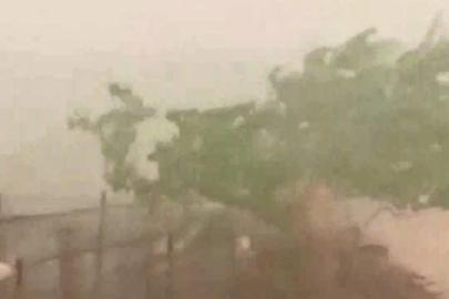 İpsala’da dolu ve sağanak yağış etkili oldu