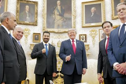 Irak Başbakanı Zeydi, Beyaz Saray’da Trump ile bir araya geldi