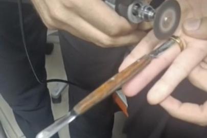 İtfaiyeden hastanede hassas müdahale: Parmağa sıkışan yüzük çıkarıldı
