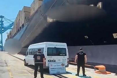 İzmir’de gemide yaklaşık 200 ton kaçak akaryakıt ele geçirildi