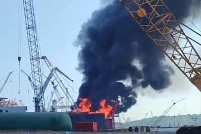 İzmir’de yakıt tankerinde korkutan yangın
