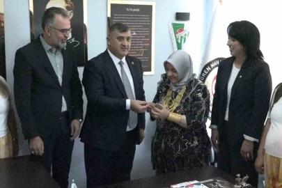 Kadınlar köyün yönetimini ele geçirdi
