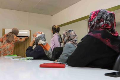 Kadınlara yönelik klima-kombi bakım eğitiminin üçüncü dönemi