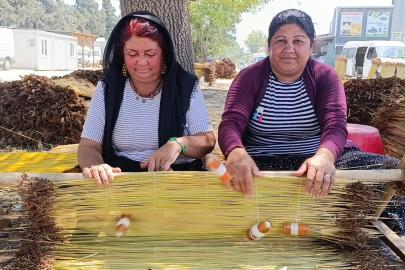 Kahramanmaraş’ın asırlık tarhana geleneğini yaşatan doğal çiğ ustaları naylon ürünlere karşı direniyor