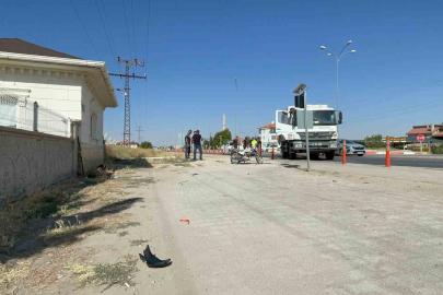 Karaman’da motosiklet sürücüsünün ağır yaralandığı kaza kamerada