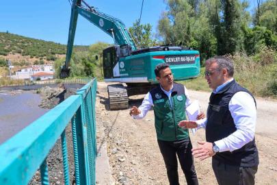Karasu Çayı’nda taşkın alarmına karşı dev müdahale