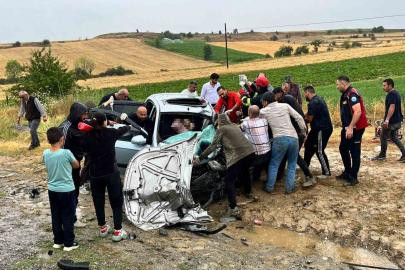 Kastamonu’da üç araç çarpıştı: 1 ölü, 5 yaralı