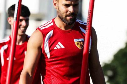 Kayserispor’da Cardoso, Onugkha ve Bennaser kadro dışı