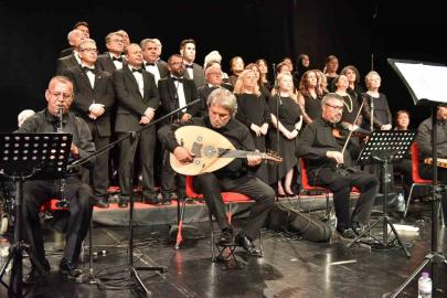 Kepez’de Türk Sanat Müziği rüzgârı esti