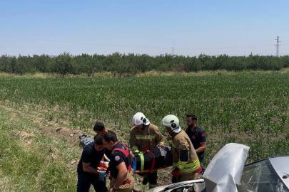 Kırıkhan’da tarlaya uçan otomobilin sürücüsü yaralandı