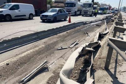 Kontrolden çıkan tır bariyerleri aşarak karşı şeride geçti: 1 yaralı