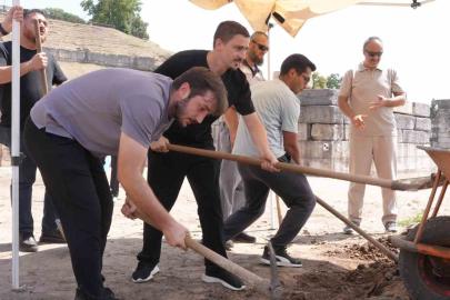 Konuralp ‘te restorasyon öncesi son hazırlıklar yapılıyor