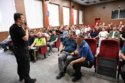 Kütahya’da göreve başlayan polis memurlarına oryantasyon eğitimi