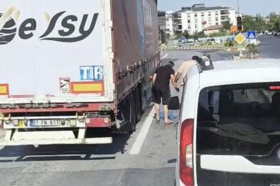 Lüleburgaz’da seyir halindeki tır alev aldı