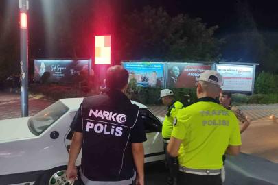 Manisa’da dev narko uygulaması: 15 bin 956 içimlik uyuşturucu ele geçirildi