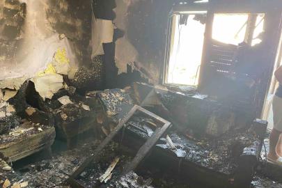 Manisa’da korkutan yangın: Ev kullanılamaz hale geldi