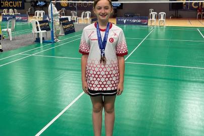 Manisalı badmintonculardan uluslararası turnuvada iki bronz madalya