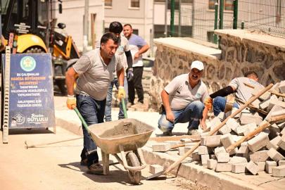 Manisa’nın yeni yerleşim yeri Akgedik’te yollar yenileniyor