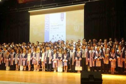 MSKÜ Tıp Fakültesi’nde 187 genç hekim şifa dağıtmak için yola çıktı
