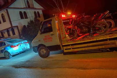 Mudurnu’da kural tanımaz motosikletlilere geçit yok: 2 araç trafikten men edildi