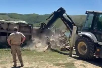 Nemrut Kalderası’ndaki kaçak yapılar yıkıldı
