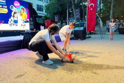 Orhaneli’de MobilFest ile bilim dolu gece