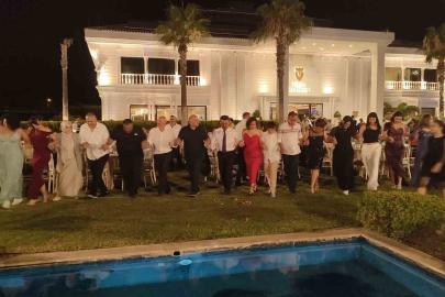 Pamukkale’deki düğünde Karadeniz rüzgârı esti