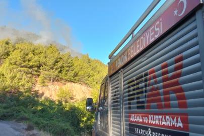 Pendik Belediyesi ekipleri Balıkesir’deki orman yangınına müdahale ediyor