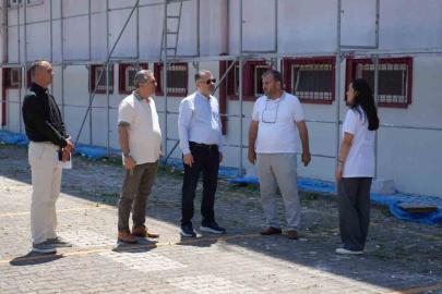 Rektör Kırışık Tıp Fakültesi Ek Hizmet Binası’nda incelemelerde bulundu