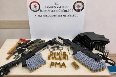 Ruhsatsız silah ve mühimmat ele geçirildi