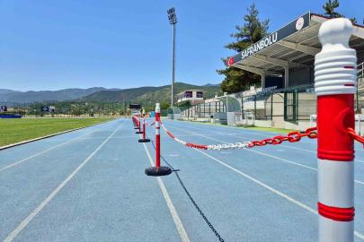 Safranbolu Atletizm Pisti’nde yeni kulvar düzenlemesi