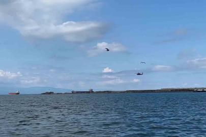 Savaş helikopterlerinin eğitim uçuşu Ereğli’de heyecan yaşattı