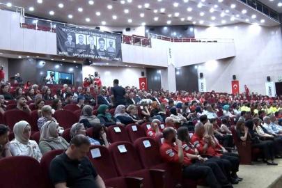 Seyitgazi’deki orman yangınında şehit olan 10  kişi anıldı