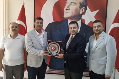 Sivrihisar esnaf odalarından Kaymakam Temel’e anlamlı ziyaret
