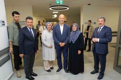 Süleyman Soylu, Samsun Şehir Hastanesi’nde hastaları ziyaret etti