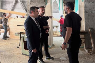 Susuz’da yeni Hükümet Konağı restorasyonu sürüyor: Kaymakam Öztürk çalışmaları yerinde inceledi