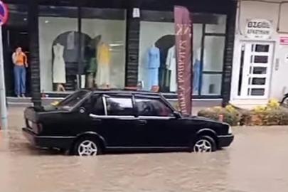 Tavşanlı’da sağanak hayatı olumsuz etkiledi