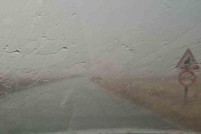 Tekirdağ’da şiddetli yağış: Göz gözü görmedi, sürücüler yolda beklemek zorunda kaldı