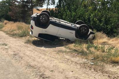 Tırın patlayan lastiğinden savrulan parçalar kazaya sebep oldu: 3’ü çocuk 8 yaralı