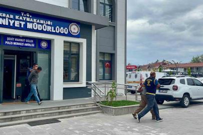 Tokat’ta lastik hırsızlığı yapan şüpheliler Sivas’ta yakalandı