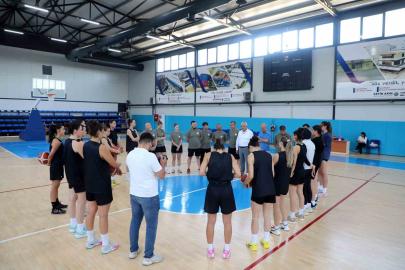 Turgutlu Belediyesi Kadın Basketbol Takımı Süper Lig mesaisine başladı