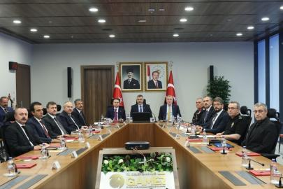 Üç bakan ‘Spor Güvenliği Değerlendirme’ toplantısında bir araya geldi