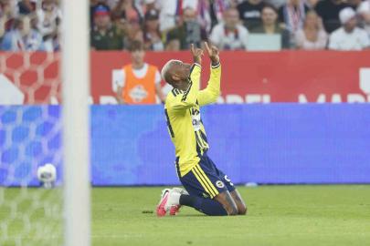 UEFA Şampiyonlar Ligi: Gornik Zabrze: 1 - Fenerbahçe: 1 (Maç sonucu)