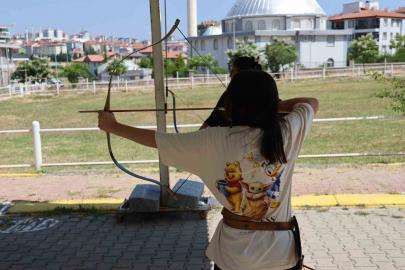 Uşak Belediyesi yaz spor okullarında eğlenceli aktiviteler sürüyor