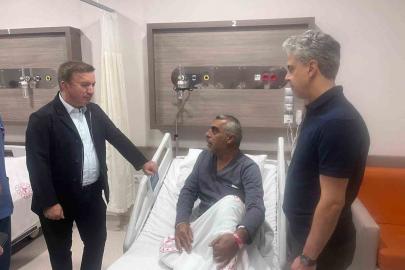 Vali Aydoğdu’dan Kargın Belediye Başkanı Güneş’e geçmiş olsun ziyareti