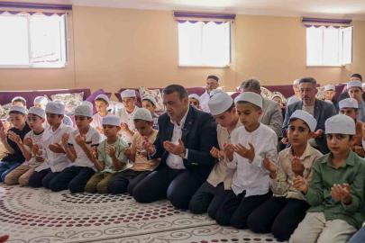 Vali Sözer hafız adaylarıyla bir araya geldi