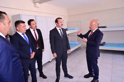 Vali Varol Geri Gönderme Merkezi’nde incelemelerde bulundu